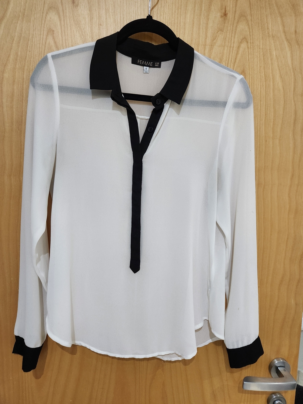 Femme Two-Tone White Blouse with Black Trim